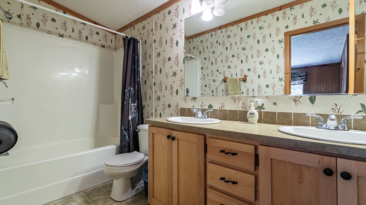 Photo of Bathroom in Neillsville