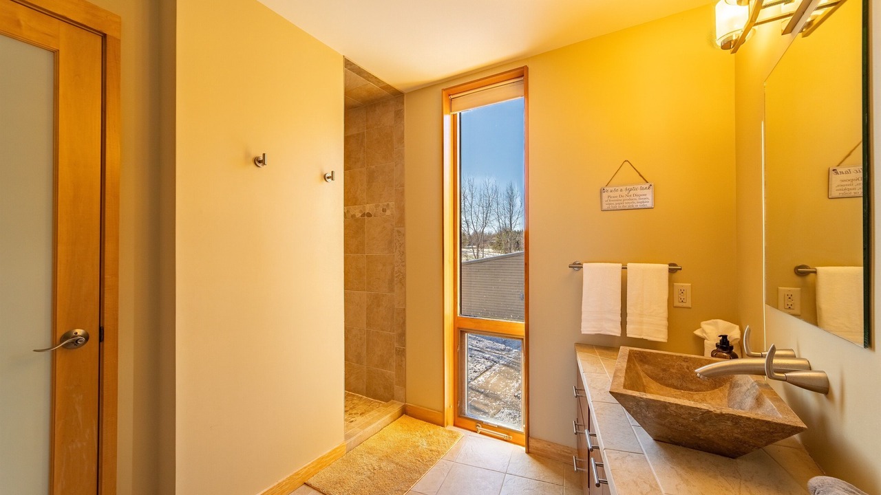 Photo of Bathroom in Baldwin