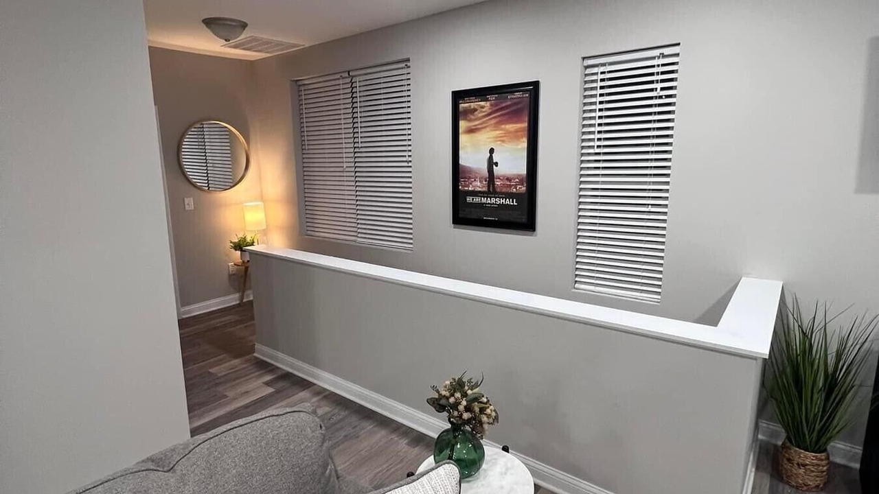 Photo of Livingroom in Huntington