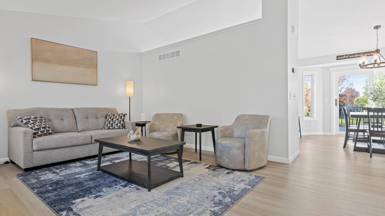 Photo of Livingroom in Blaine
