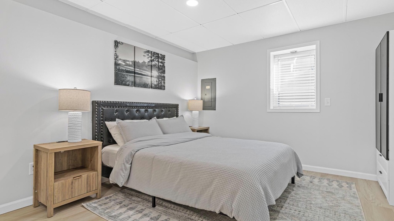 Photo of Bedroom in Blaine