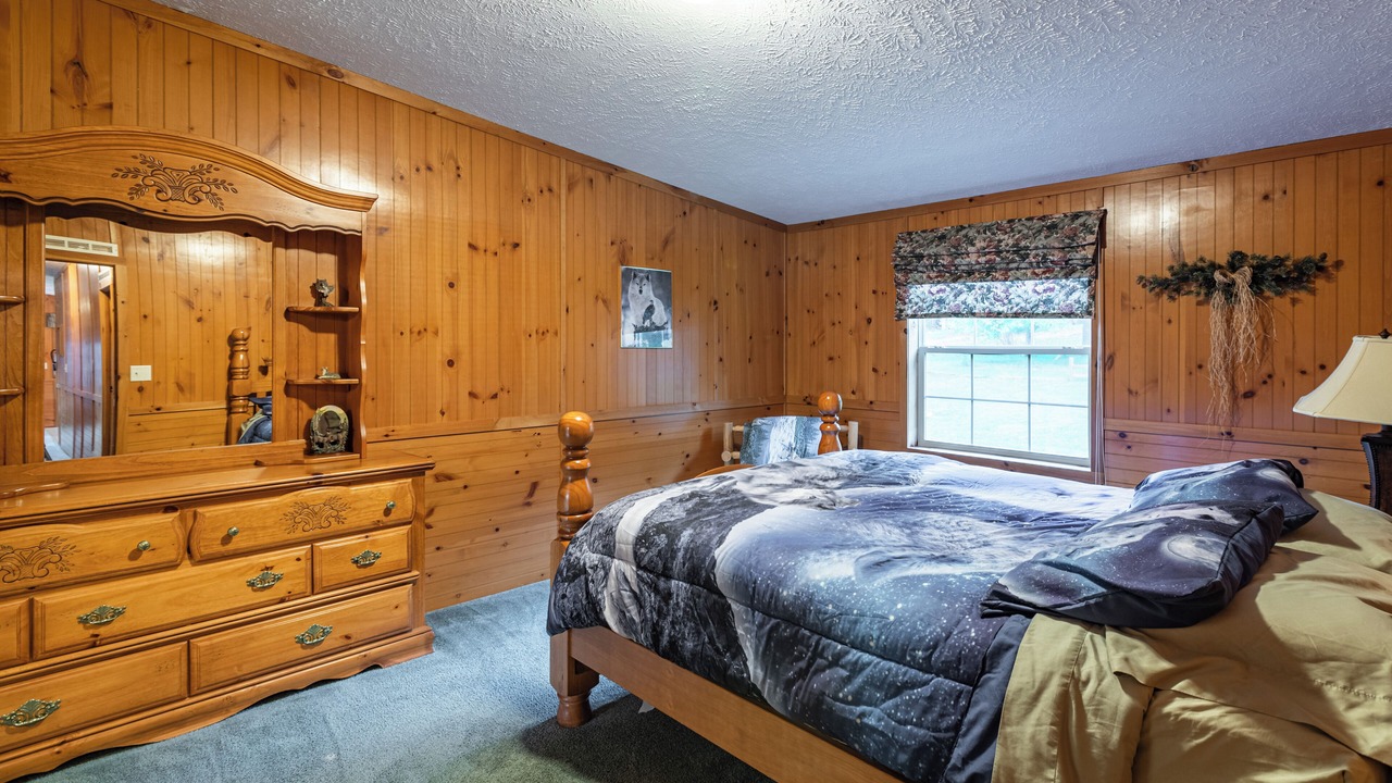 Photo of Bedroom in Neillsville