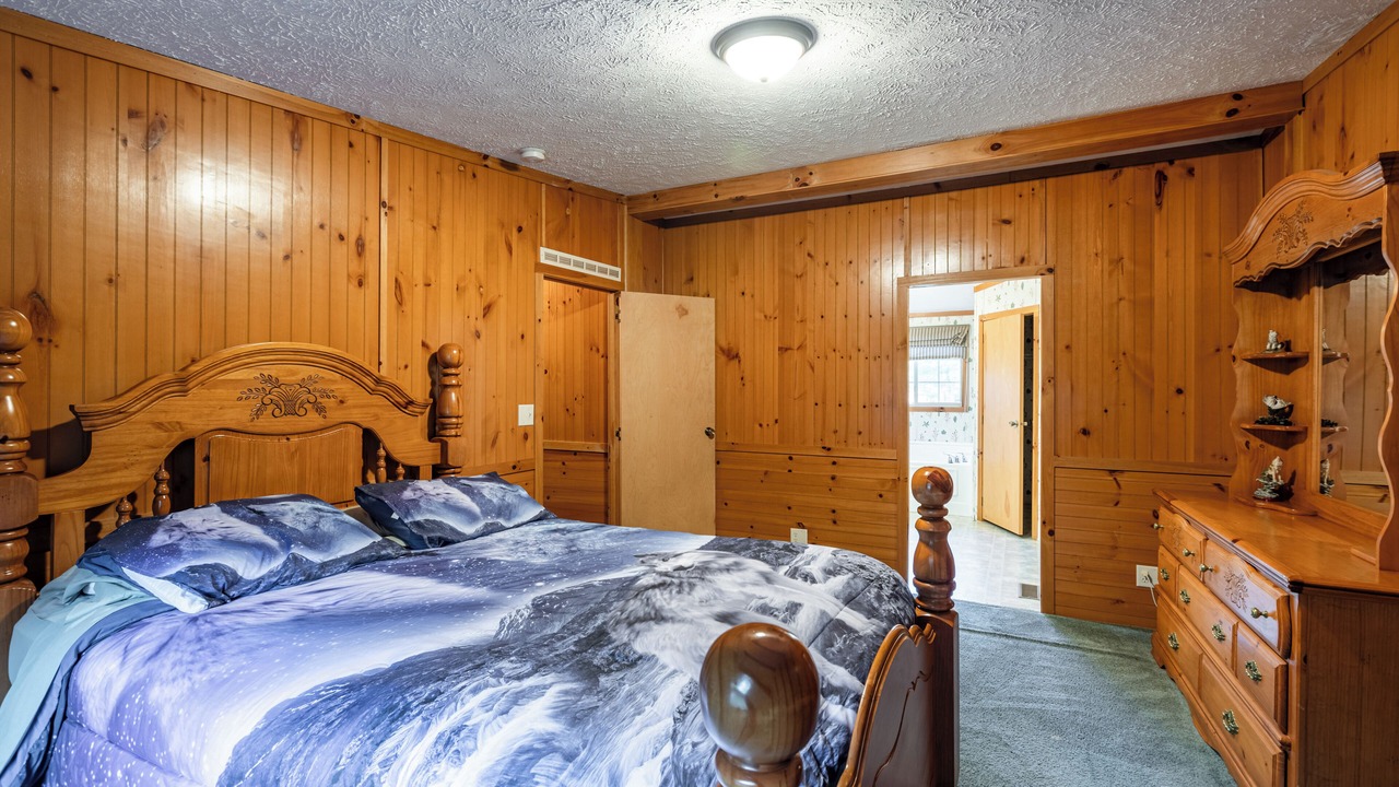 Photo of Bedroom in Neillsville