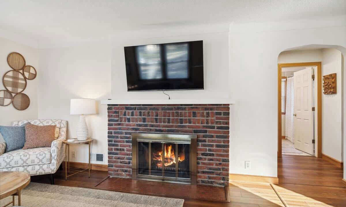 Photo of Livingroom in Champlin