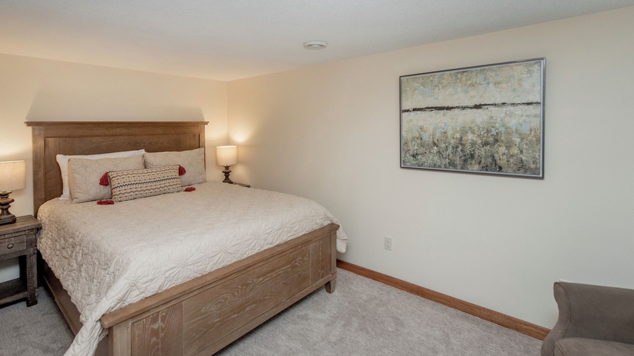 Photo of Bedroom in Apple Valley