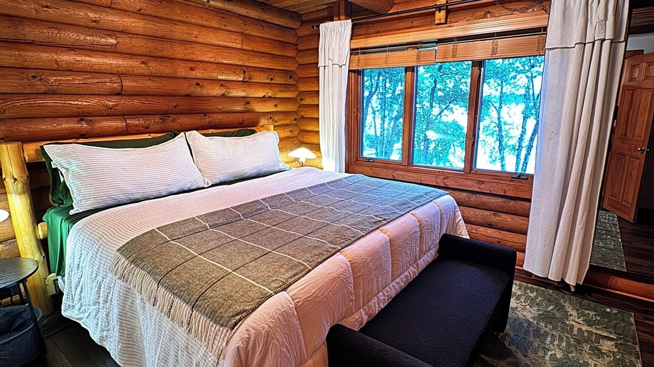 Photo of Bedroom in Nisswa