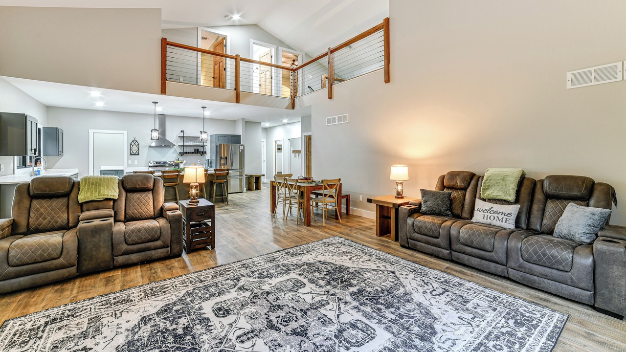 Photo of Livingroom in Deer River