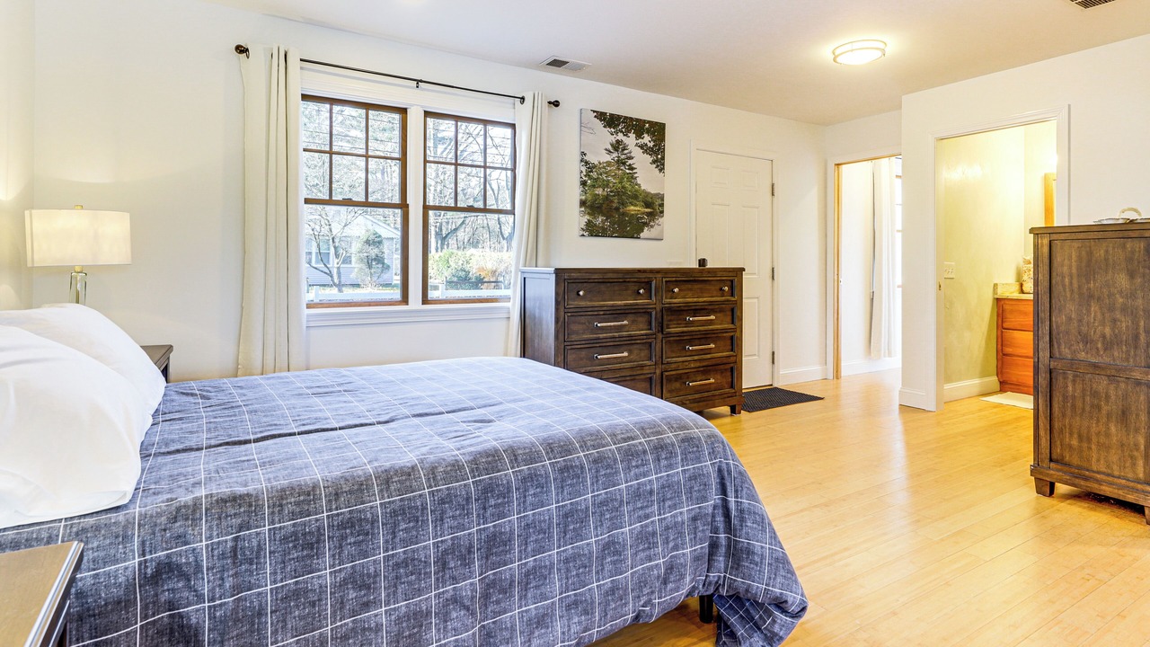 Photo of Bedroom in Mansfield Depot