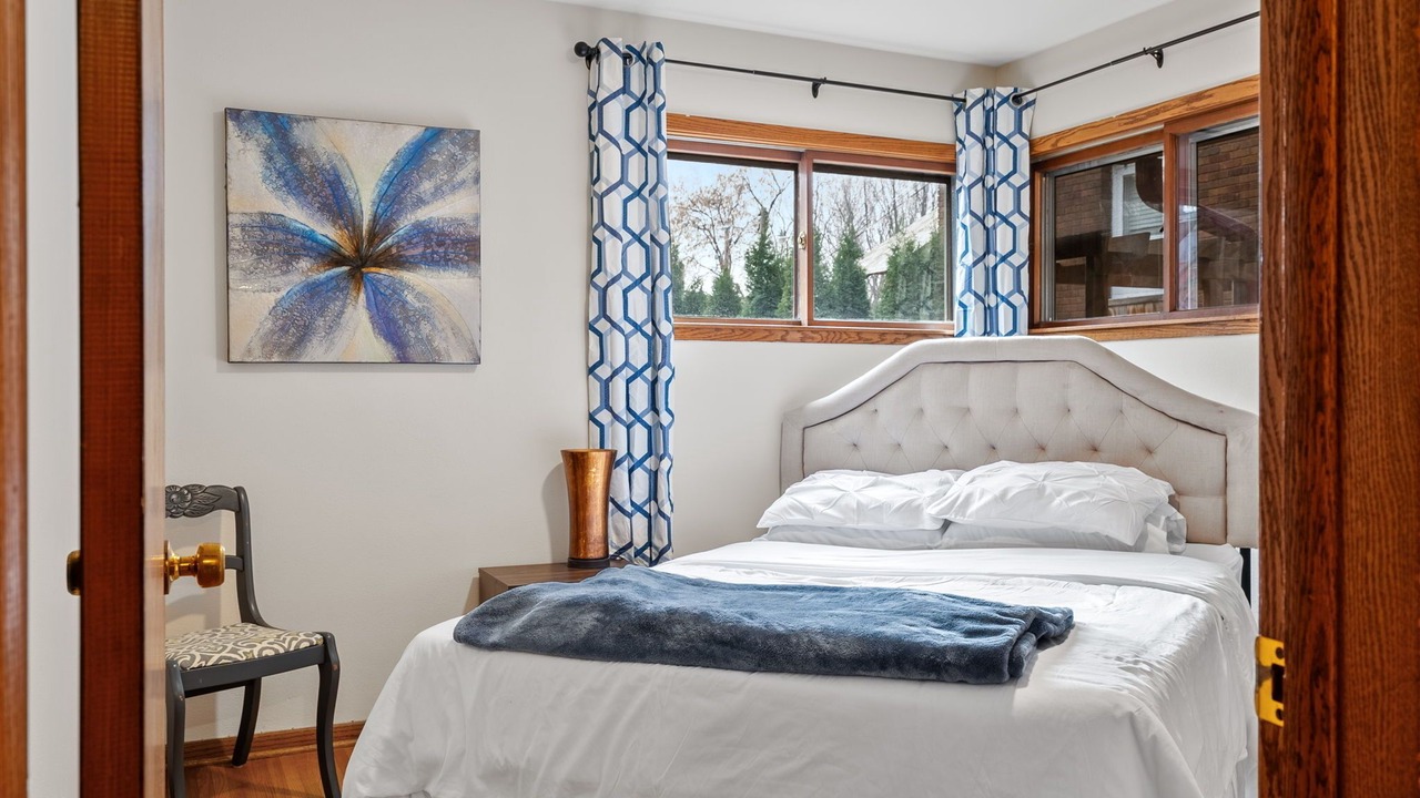 Photo of Bedroom in Summit Hill