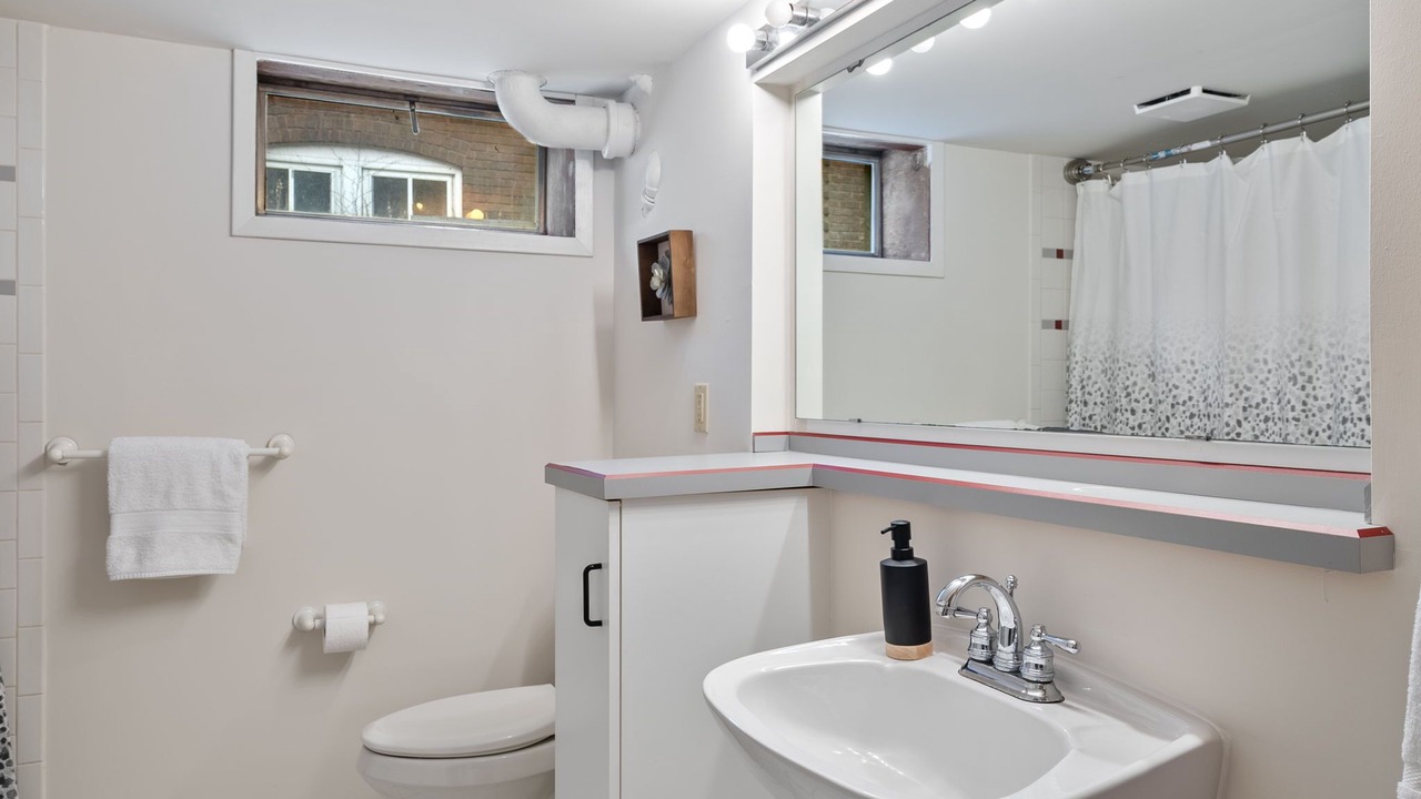Photo of Bathroom in Summit Hill