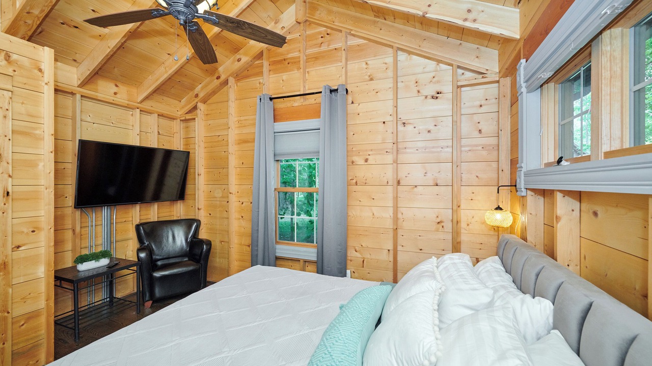 Photo of Bedroom in Fennville