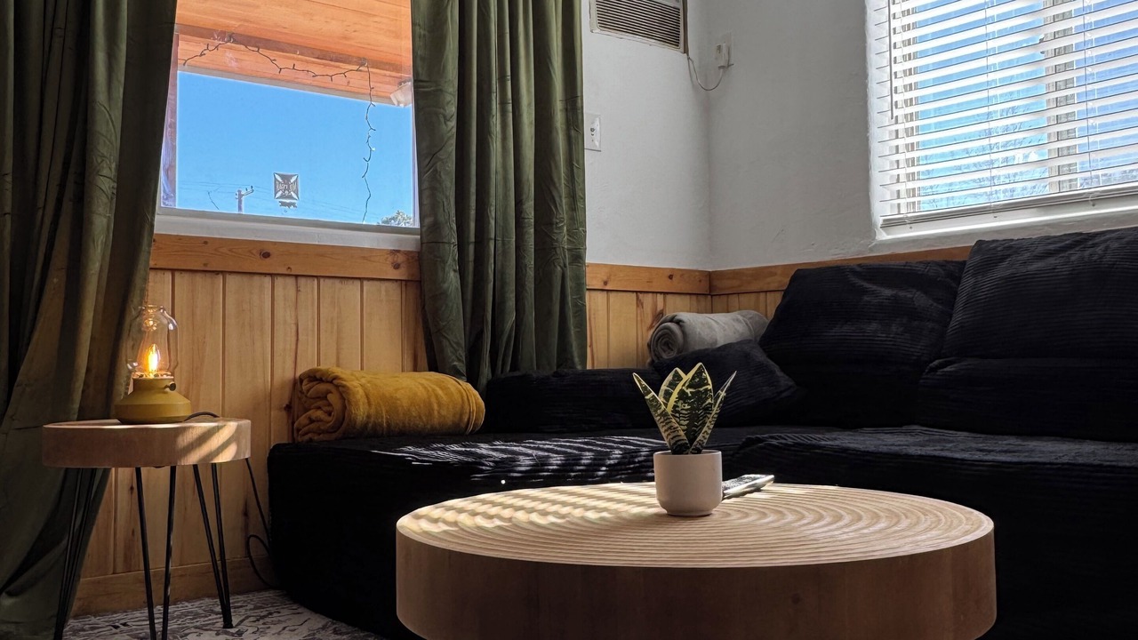Photo of Livingroom in Los Alamos