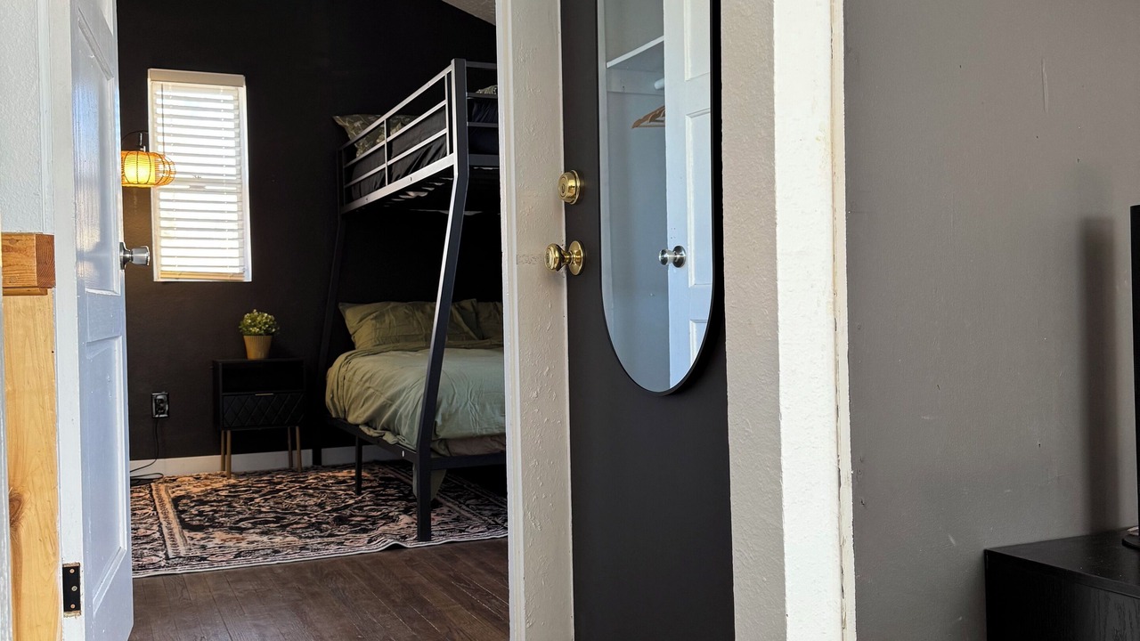 Photo of Bedroom in Los Alamos