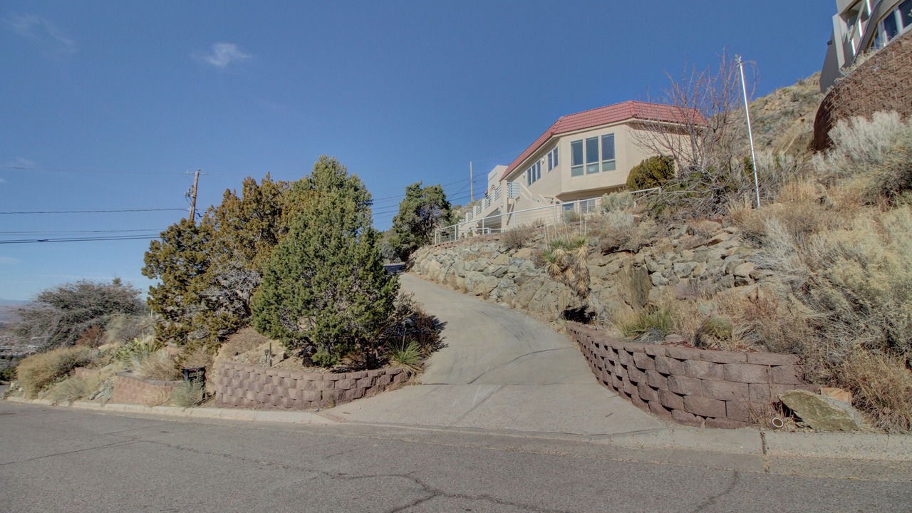 Photo of Outdoor in Northeast Heights