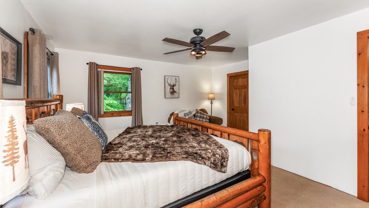 Photo of Bedroom in Phelps