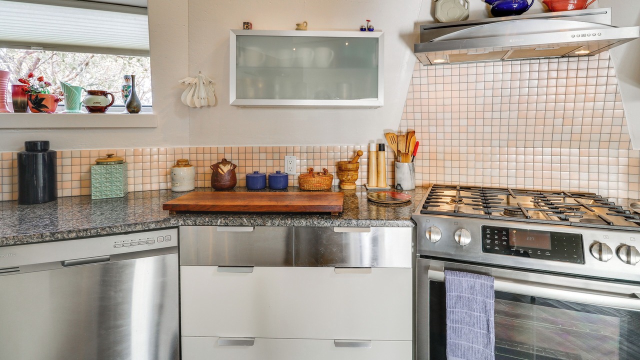 Photo of Kitchen in Canoncito