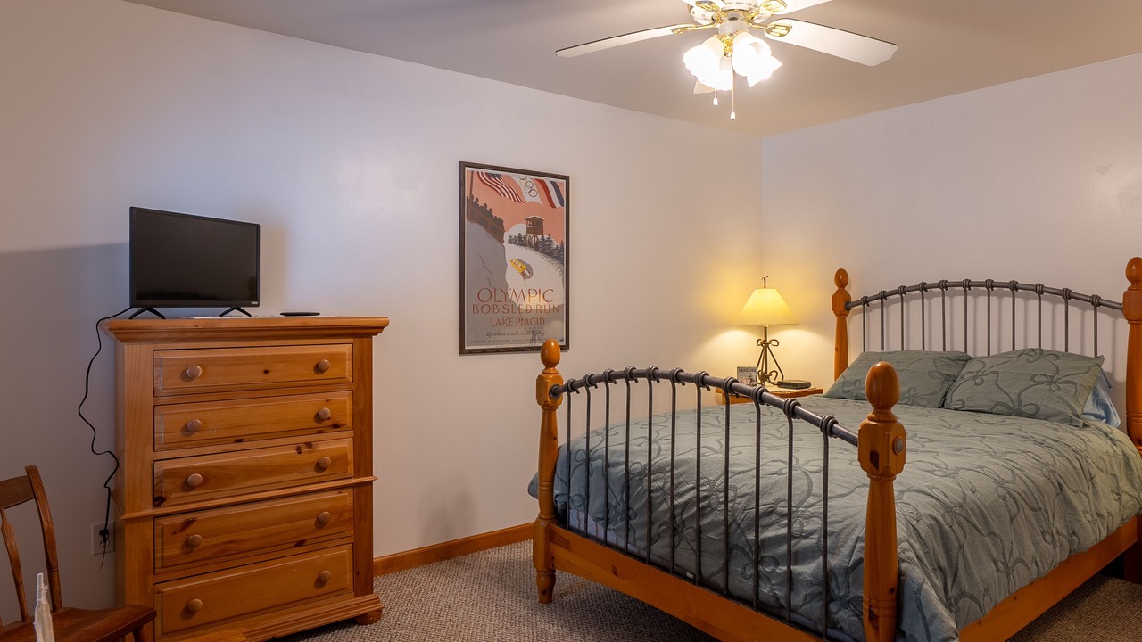 Photo of Bedroom in Lake Placid