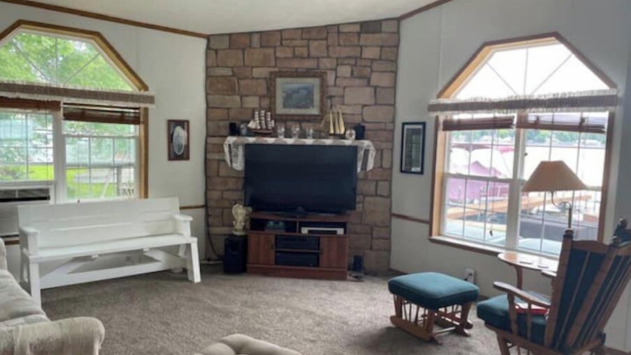 Photo of Bedroom in Lake Odessa