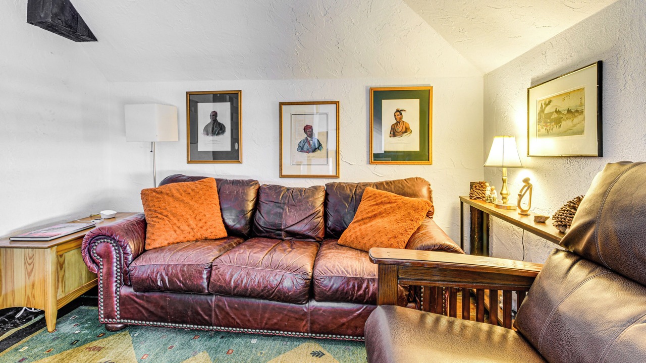 Photo of Bedroom in Roxbury