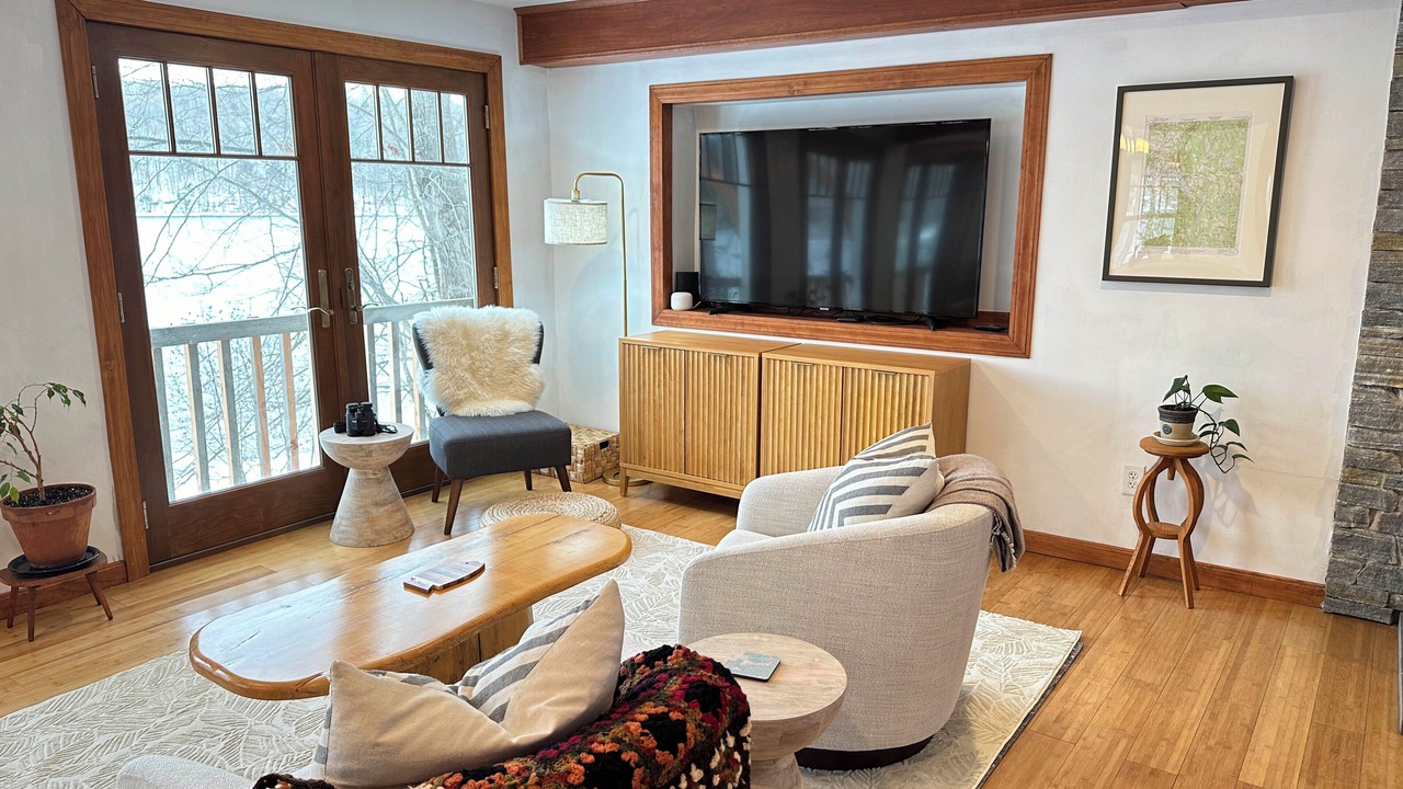 Photo of Livingroom in Enfield