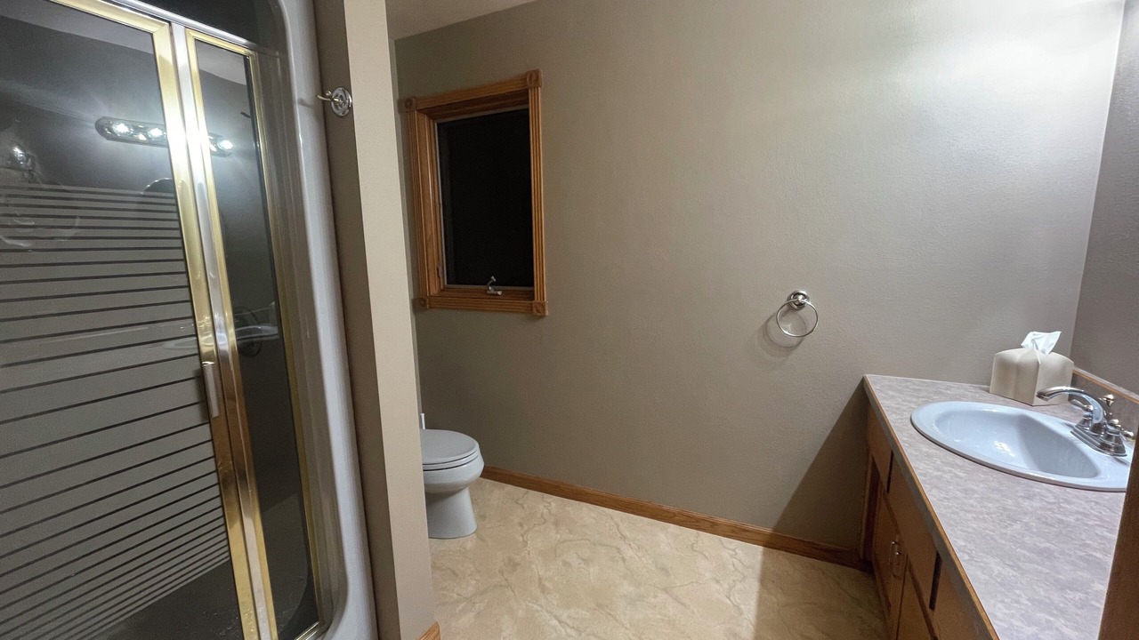 Photo of Bathroom in Hilbert