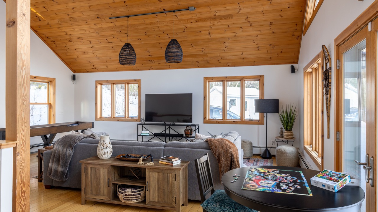 Photo of Livingroom in Jeffersonville