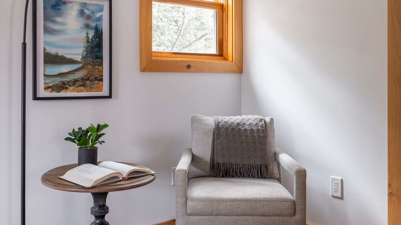 Photo of Livingroom in Jeffersonville