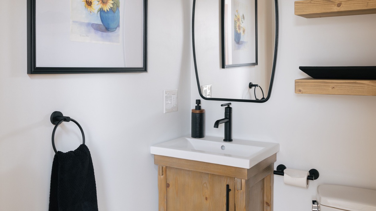 Photo of Bathroom in Jeffersonville