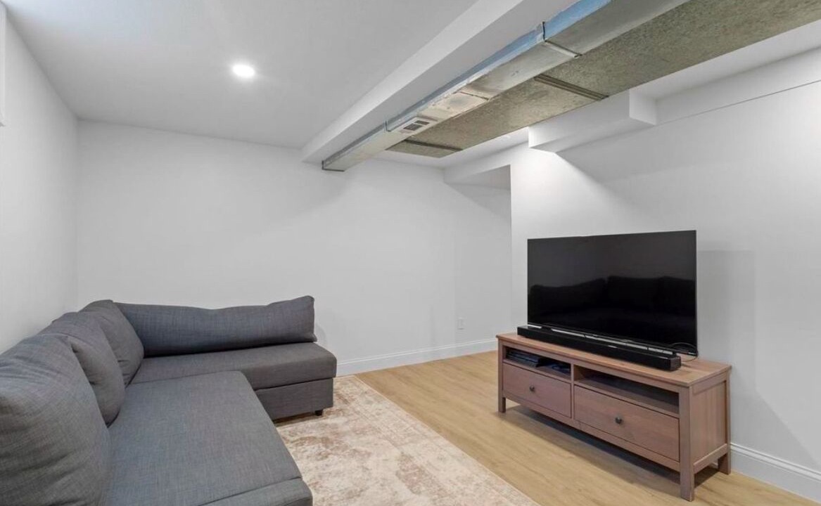 Photo of Livingroom in St. Louis Park