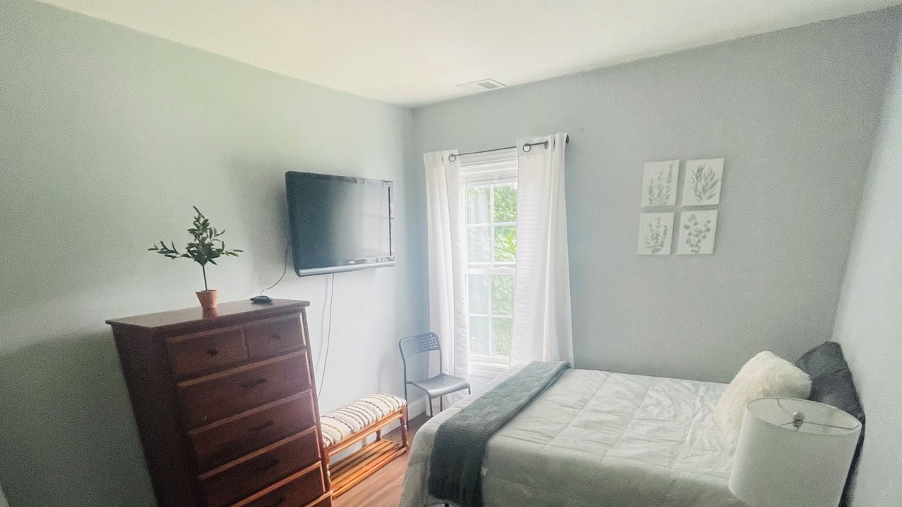 Photo of Bedroom in Leicester