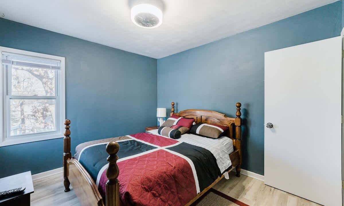 Photo of Bedroom in Oakdale