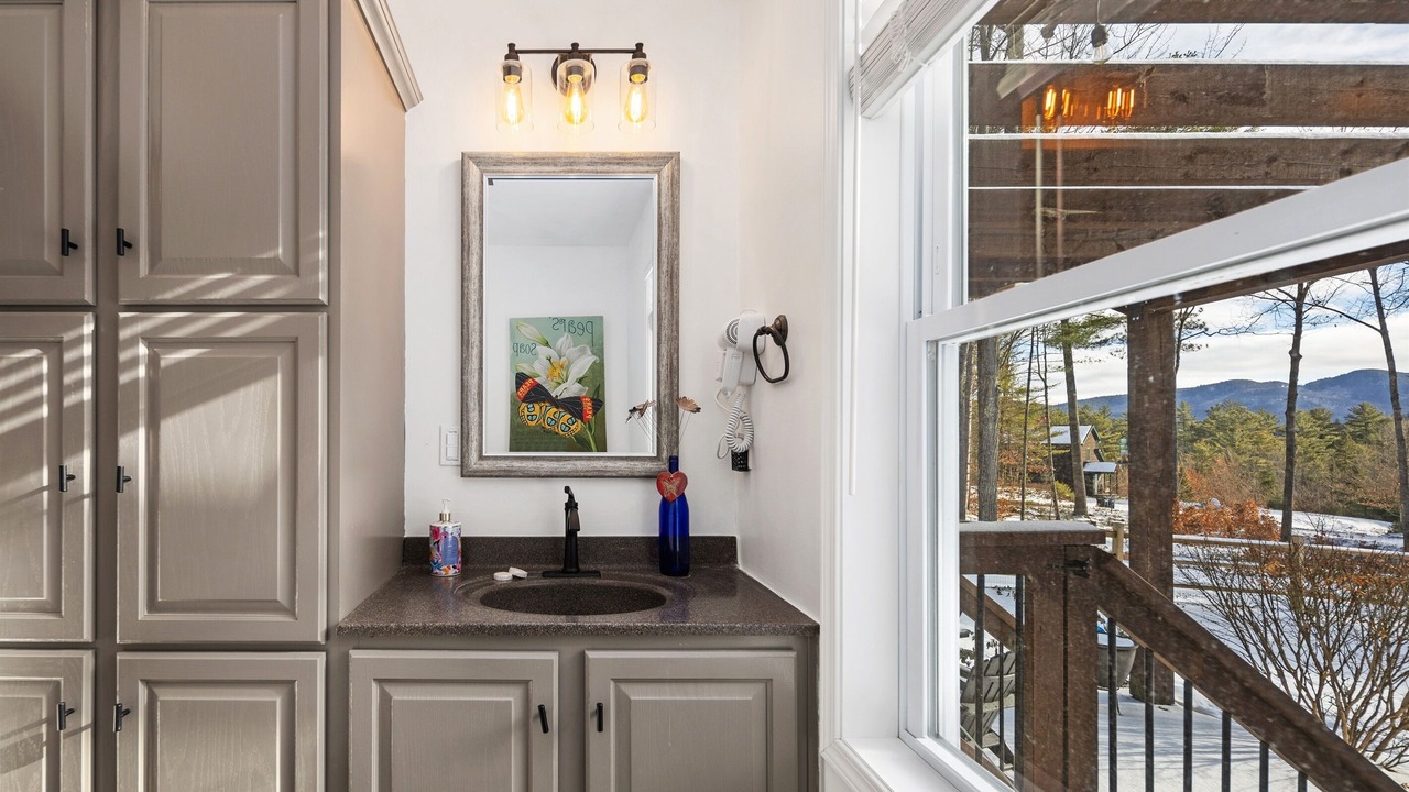 Photo of Bathroom in Jay