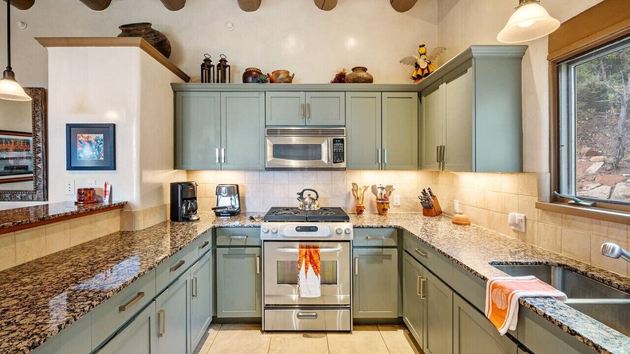 Photo of Kitchen in Tesuque