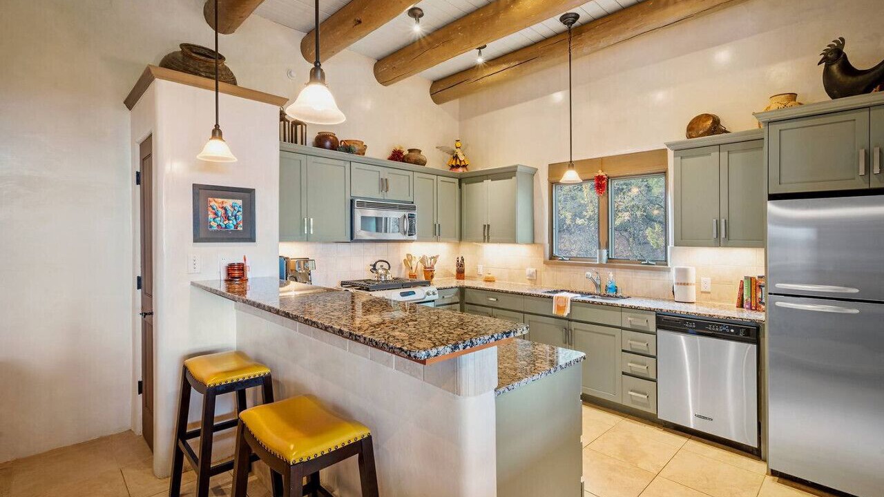 Photo of Kitchen in Tesuque