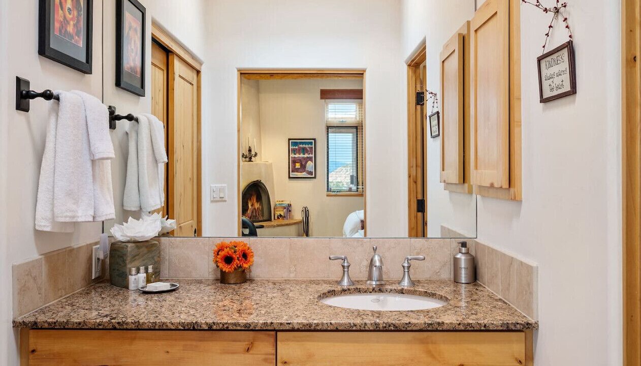 Photo of Bathroom in Tesuque