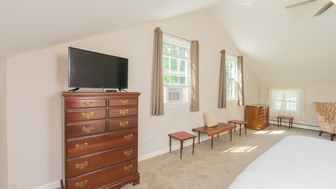 Photo of Bedroom in West End
