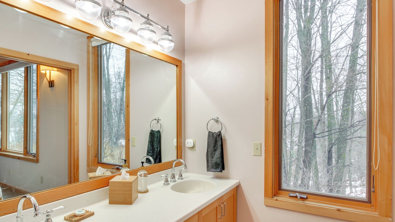 Photo of Bathroom in Jacobson