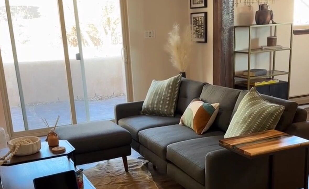 Photo of Livingroom in Westside