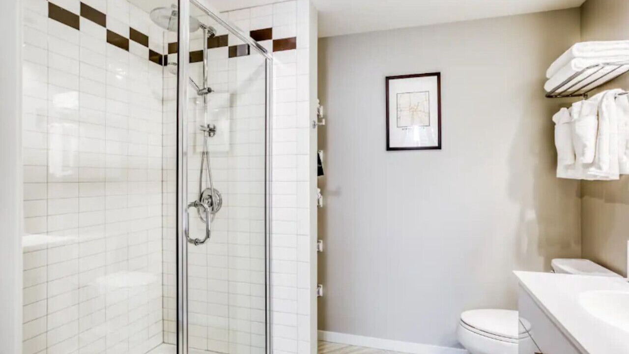 Photo of Bathroom in Downtown Minneapolis