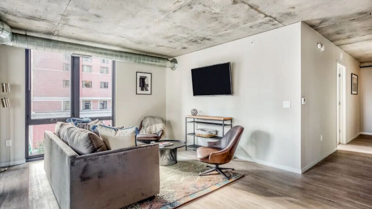 Photo of Livingroom in Downtown Minneapolis