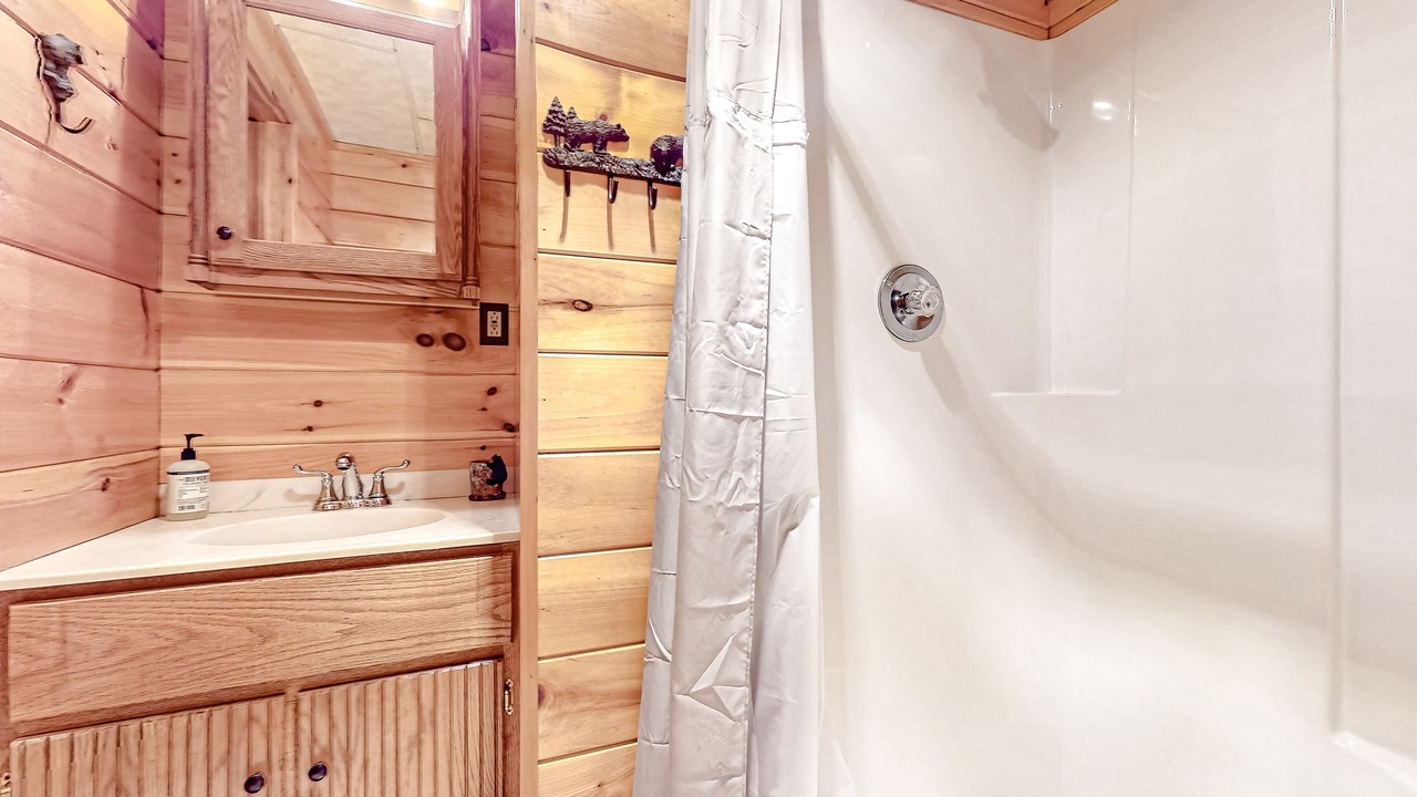 Photo of Bathroom in Jay