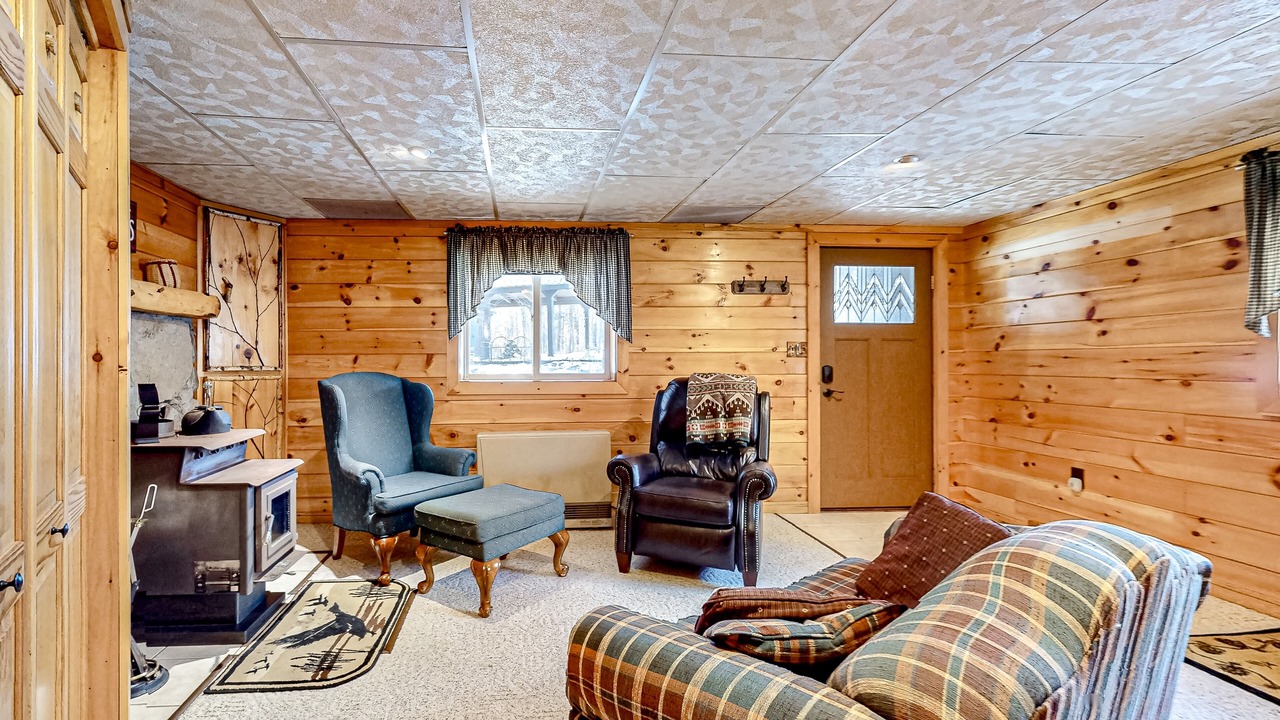 Photo of Livingroom in Jay