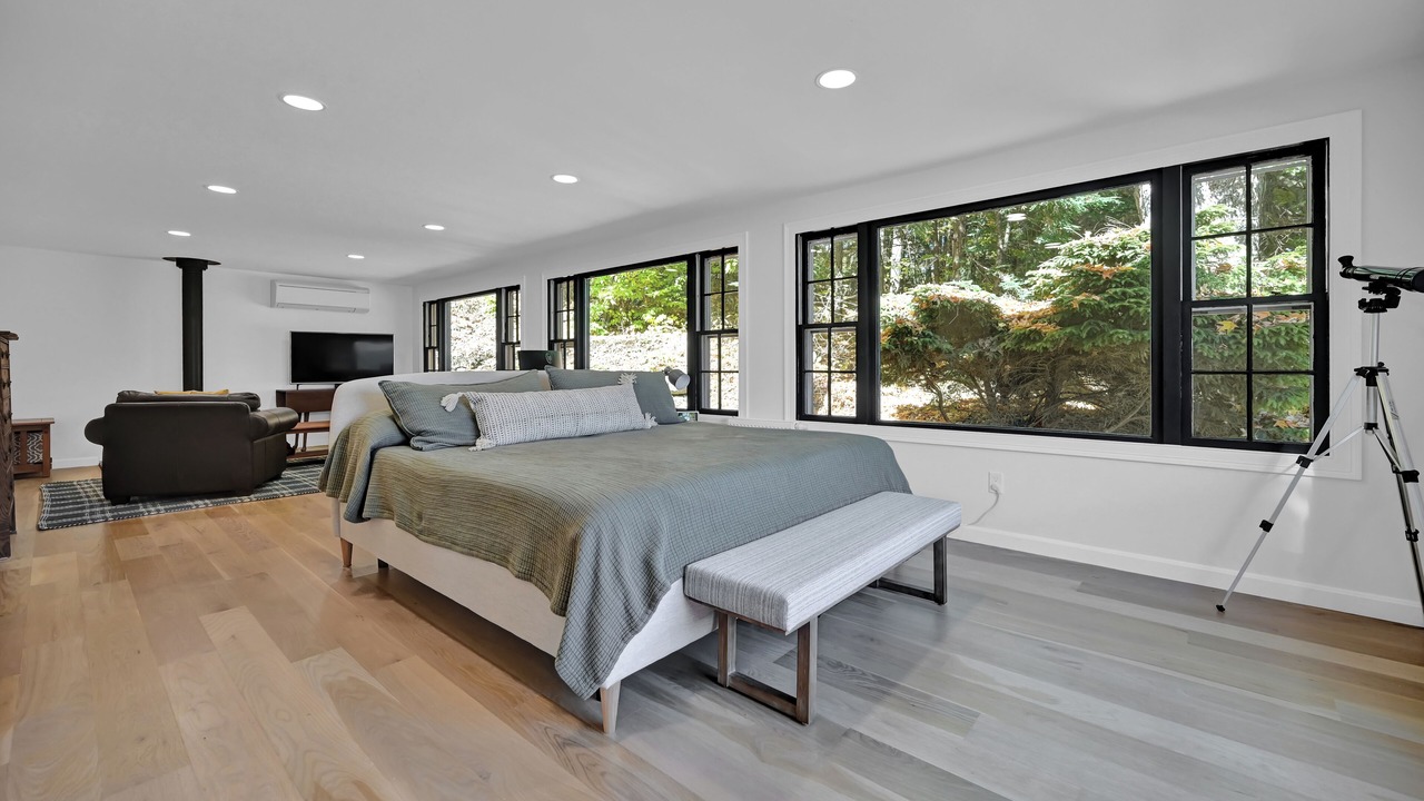 Photo of Bedroom in Georges Mills