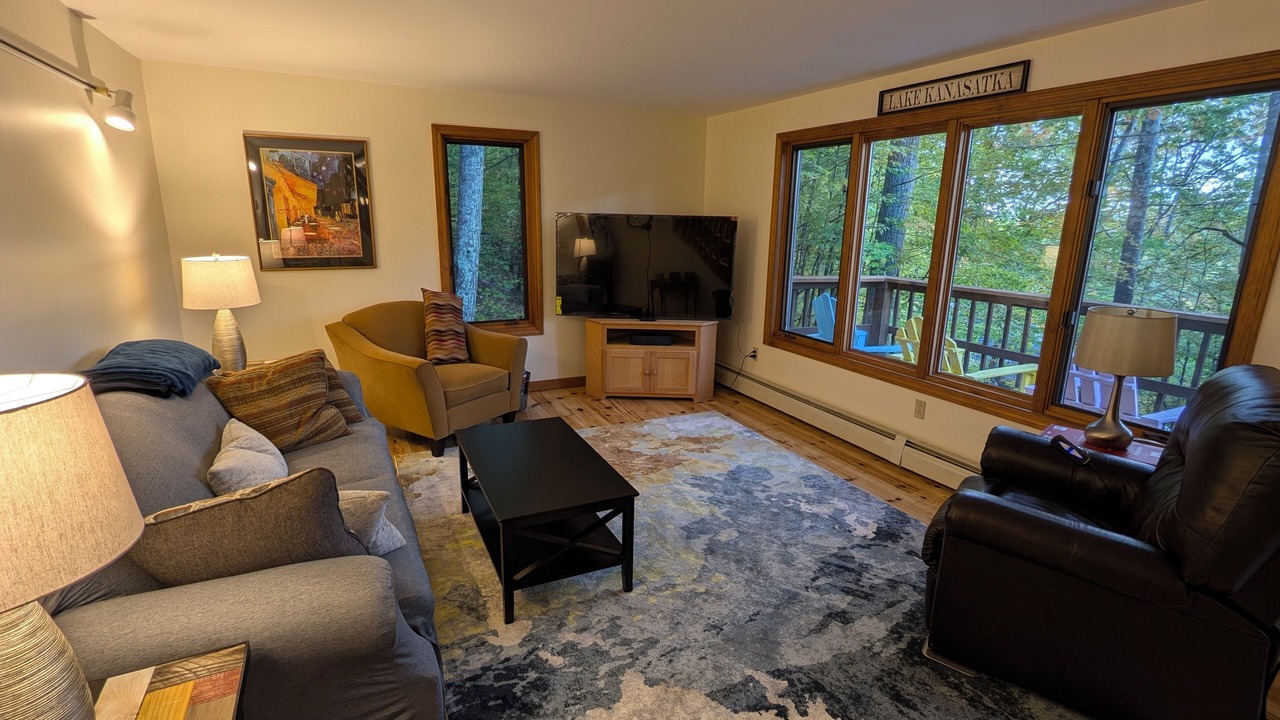 Photo of Livingroom in Moultonborough