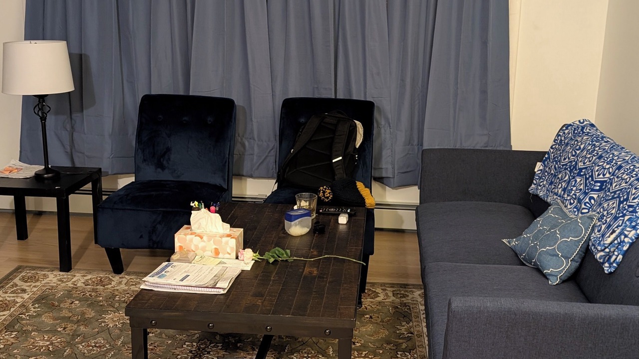 Photo of Livingroom in Newtonville