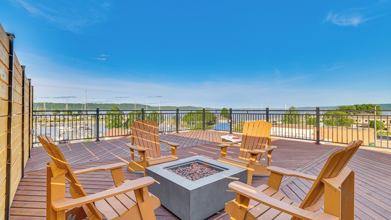Photo of Patio Balcony in Lake City
