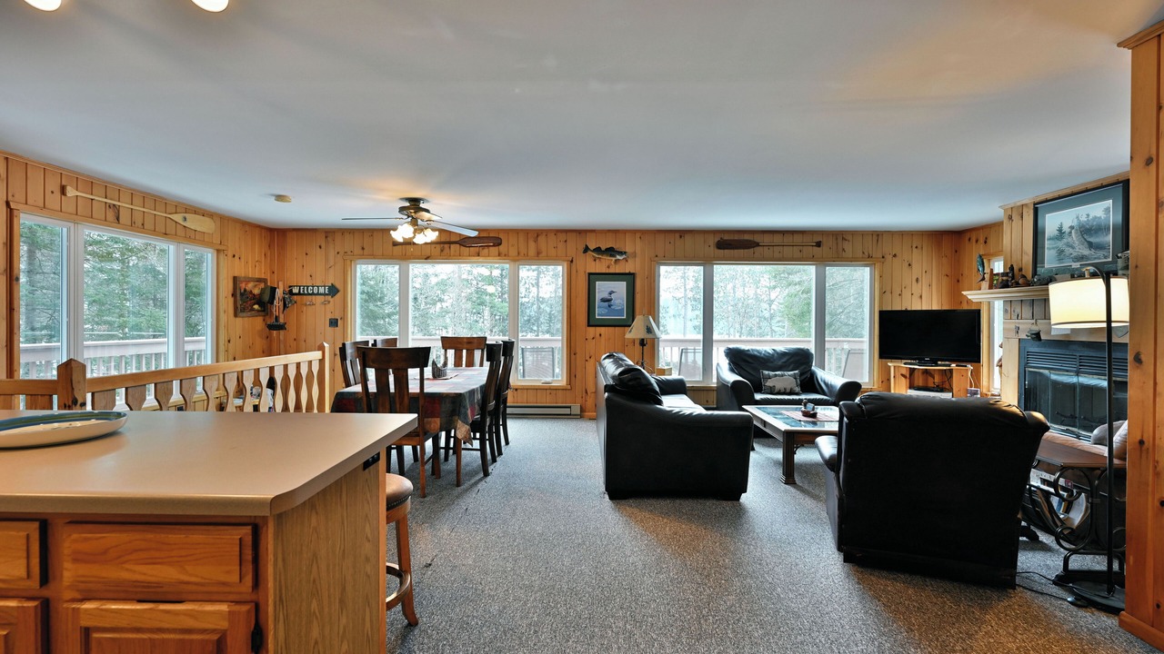 Photo of Livingroom in Hayward