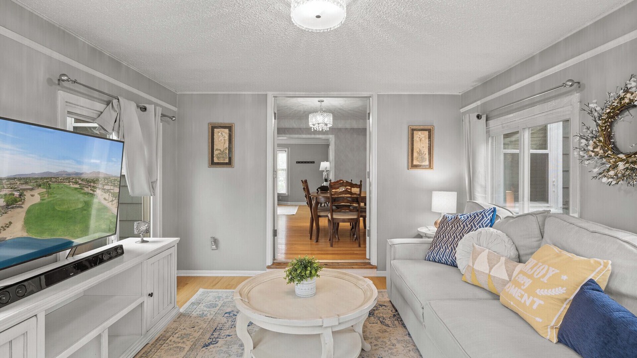 Photo of Livingroom in St. Louis Park