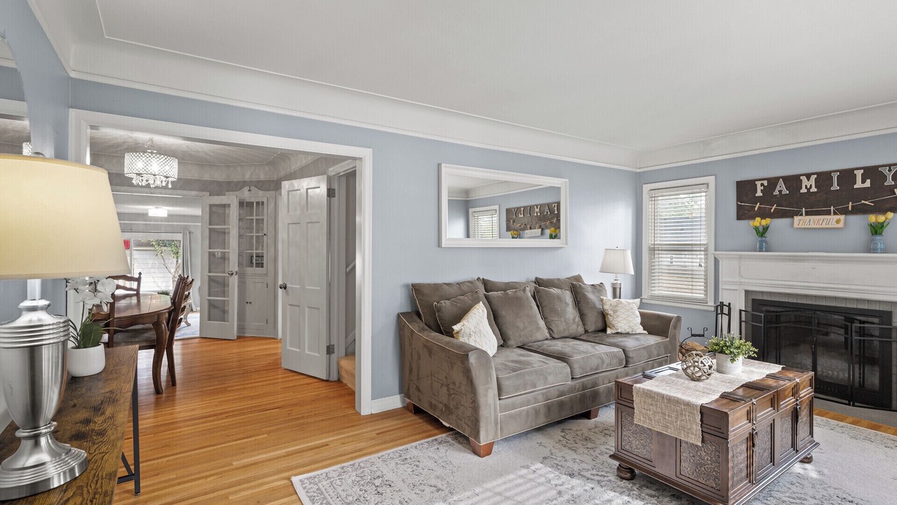 Photo of Livingroom in St. Louis Park