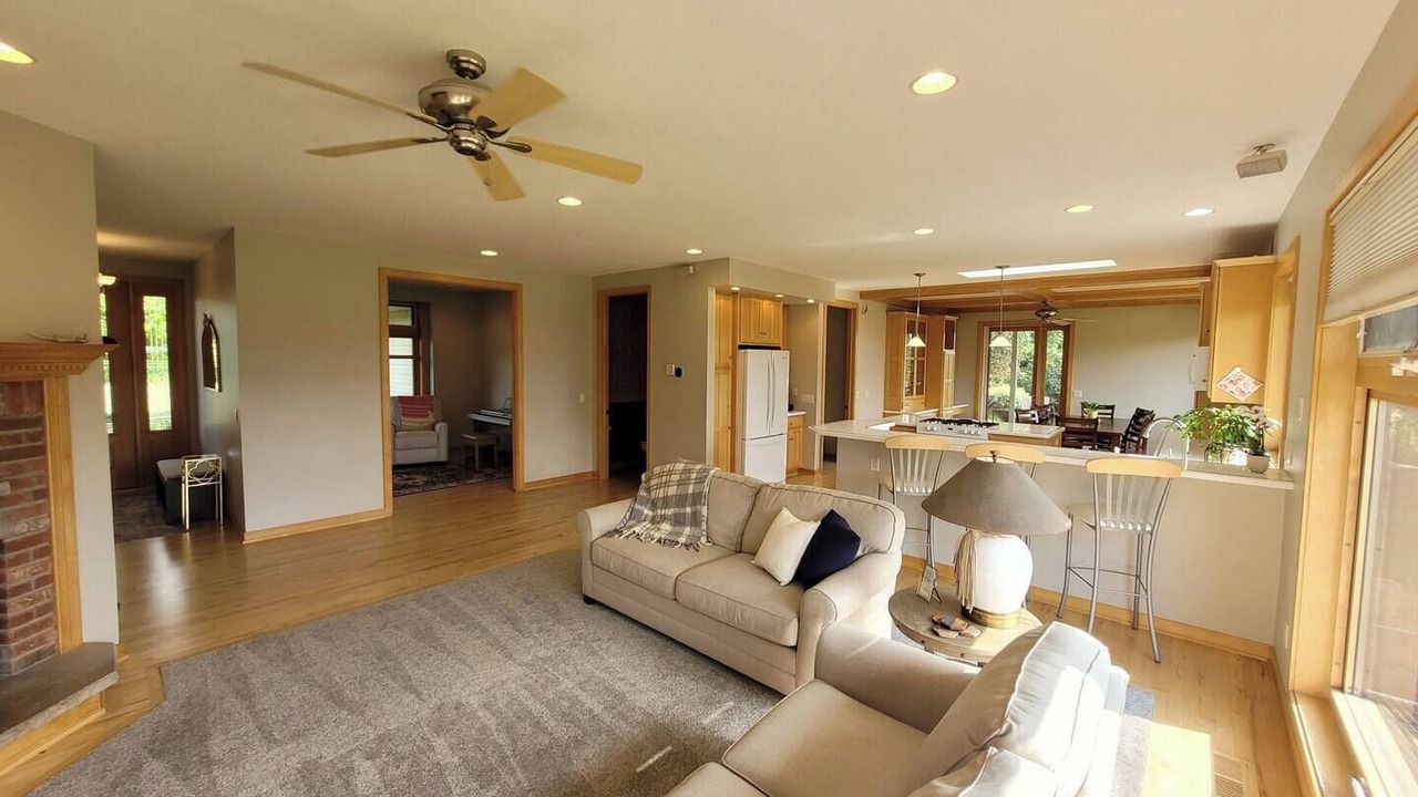 Photo of Livingroom in Rochester
